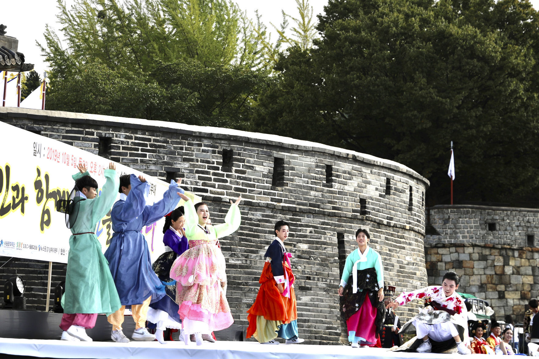 110419SouthKorea05YON.jpg